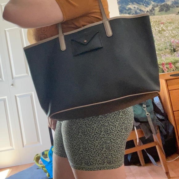 Marc by Marc Jacobs Leather tote - Picture 9 of 16